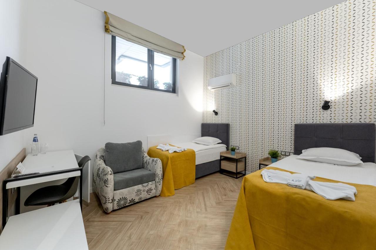 Family Hotel Laxo 奥布佐尔 外观 照片