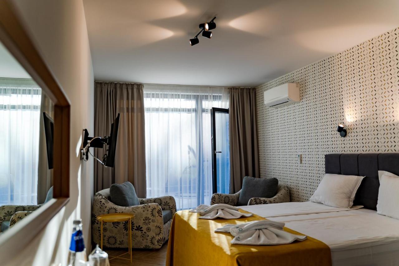 Family Hotel Laxo 奥布佐尔 外观 照片